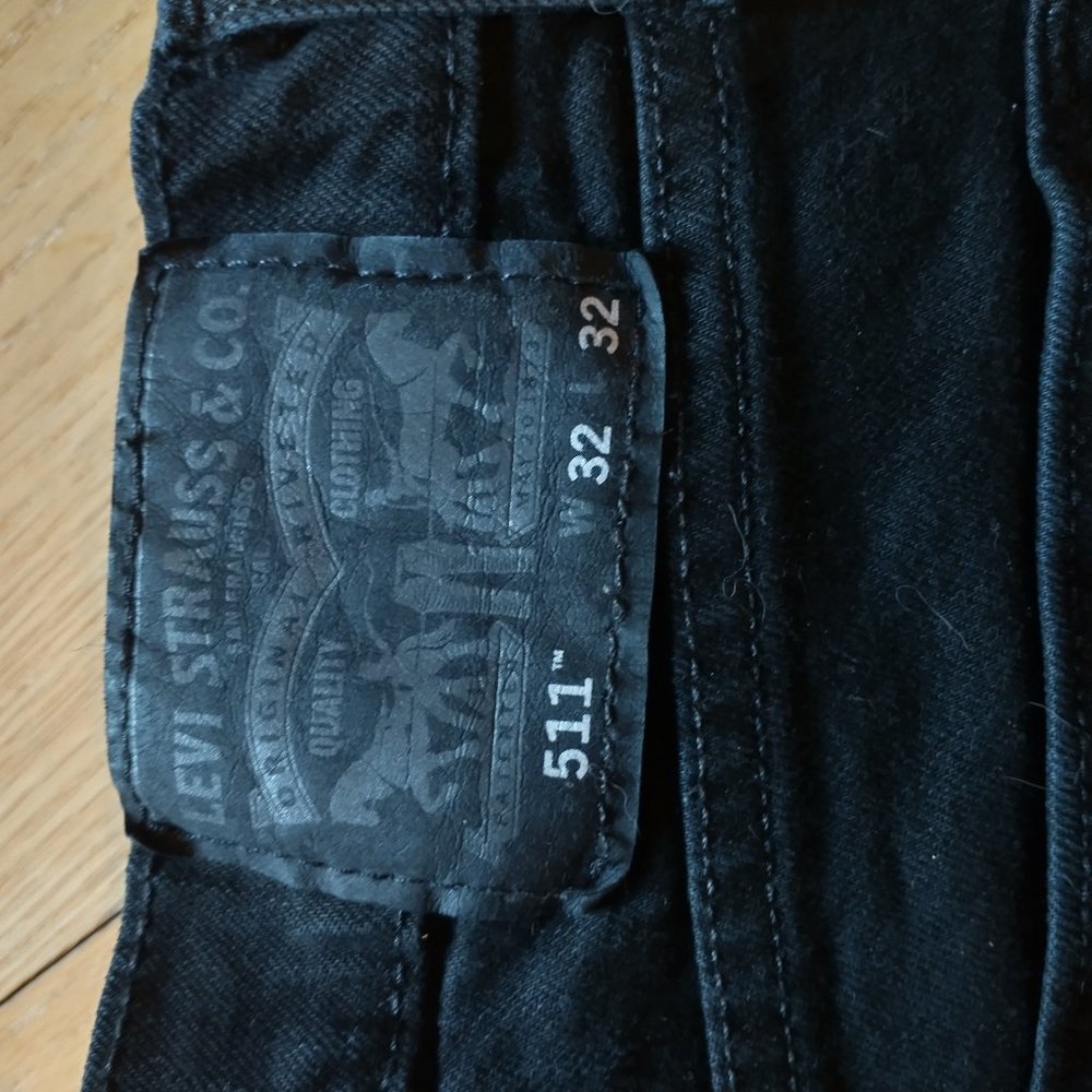 Levi's 511 black jeans 32x32